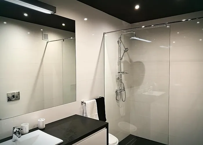 דירה Black&white Apartment- Wierzbowa 5 *