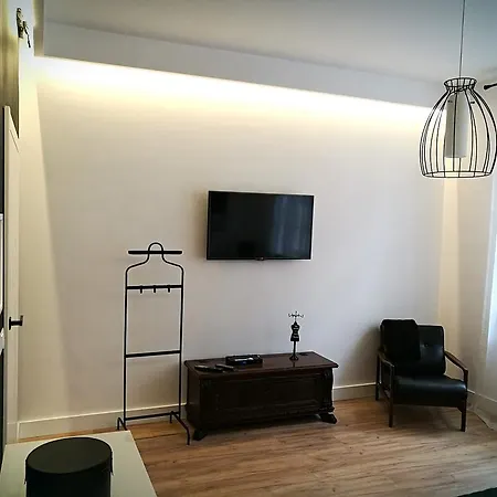 Black&white Apartment- Wierzbowa 5 * 포즈난