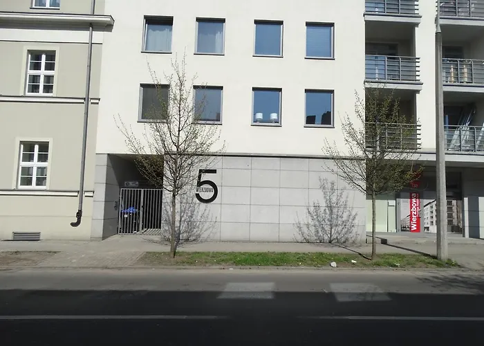 Black&white Apartment- Wierzbowa 5 Apartamento *